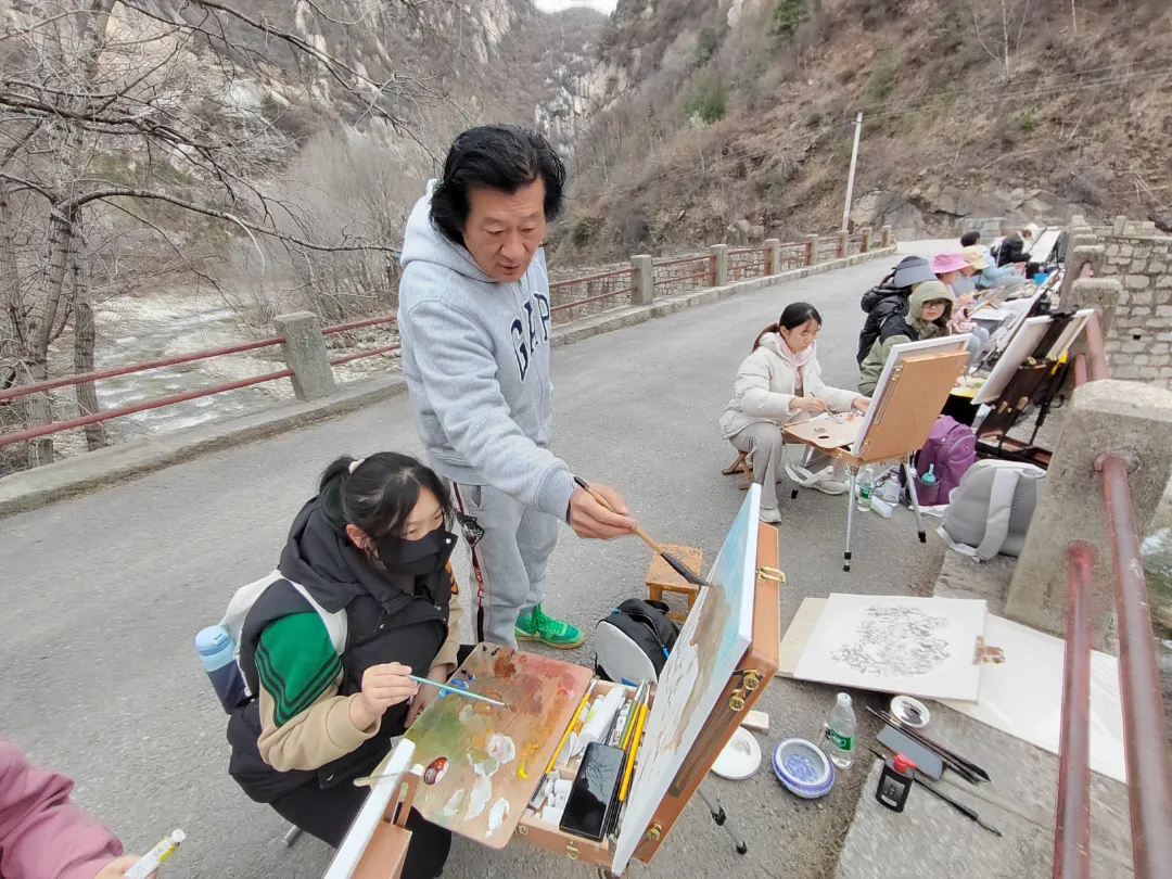 渭南师范学院华山基地写生活动完美落幕