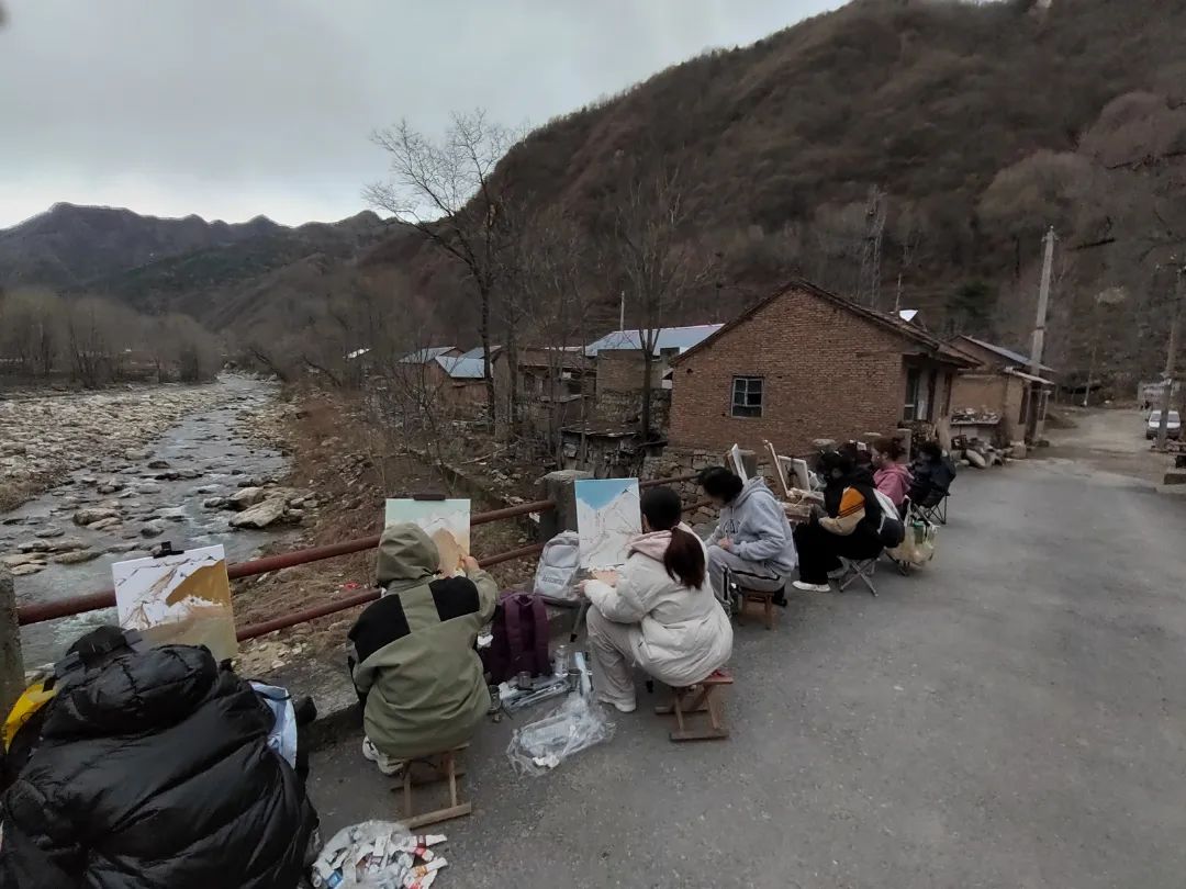 渭南师范学院华山基地写生活动完美落幕